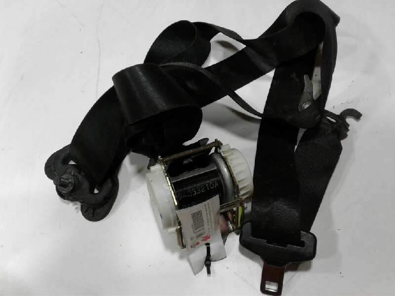 Recambio de cinturon seguridad delantero izquierdo para bmw serie 1 berlina (e81/e87) 118d referencia OEM IAM 94033210A  