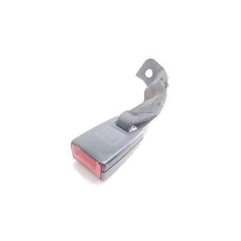 Recambio de enganche cinturon trasero izquierdo para bmw serie 3 berlina (e90) 320d referencia OEM IAM 9117261  