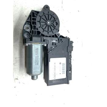 MOTOR ELEVALUNAS DELANTERO DERECHO 3D1959702H 