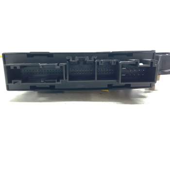 Recambio de motor elevalunas trasero izquierdo para volkswagen phaeton (3d2/3d8) tdi v6 4motion (4 asientos) referencia OEM IAM 