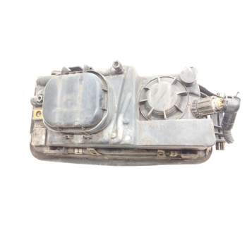 Recambio de faro izquierdo para man tg 360 a referencia OEM IAM 81251016421  