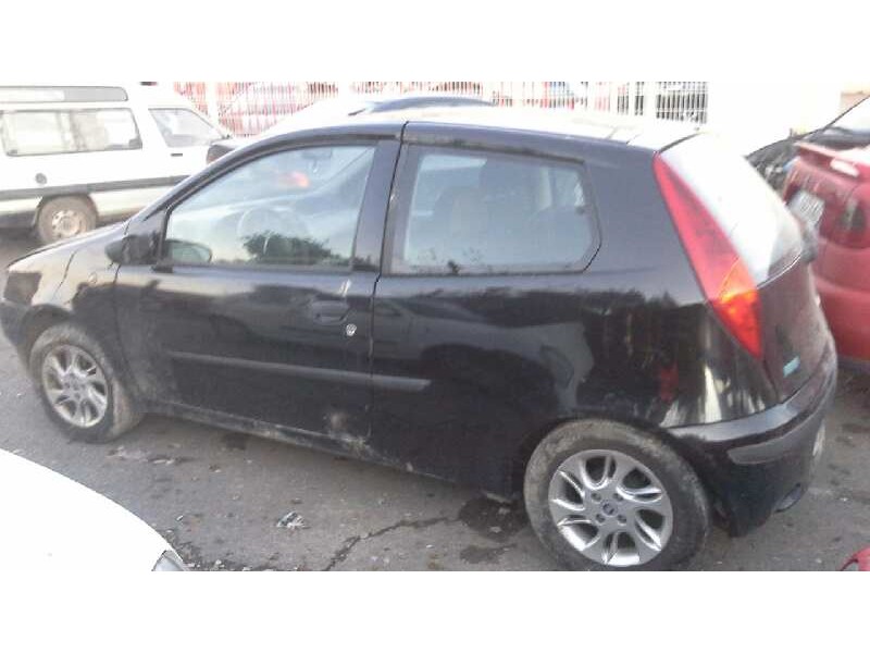 fiat punto berlina (188) del año 2002