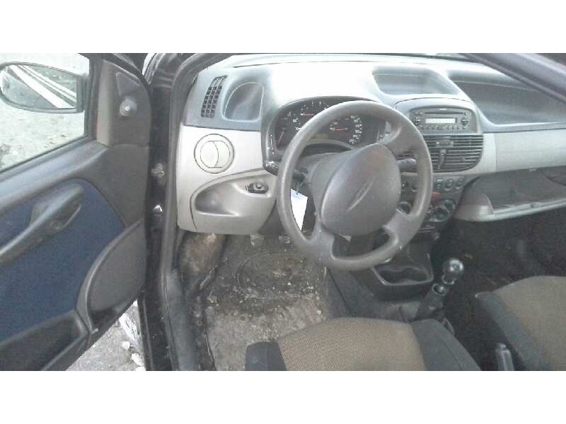 fiat punto berlina (188) del año 2002