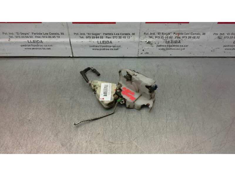 Recambio de cerradura puerta delantera derecha para renault maxity fg 130.35/45 referencia OEM IAM   