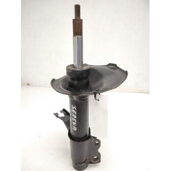 Recambio de amortiguador delantero izquierdo para nissan serena (c23) 2.0 referencia OEM IAM 543039C104  