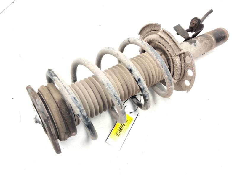 Recambio de amortiguador delantero derecho para ford focus iii 1.0 ecoboost referencia OEM IAM BV6118045  