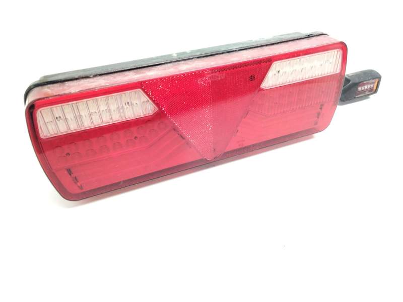 Recambio de piloto trasero izquierdo para spitzer eurovrac sk2458cal referencia OEM IAM 0010L SERTPLAS 