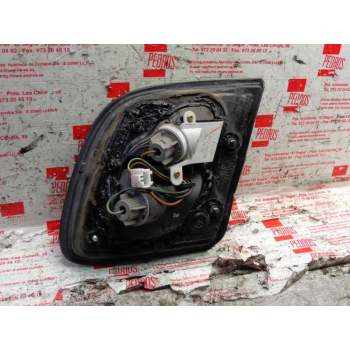 Recambio de piloto trasero central para nissan almera (n15) lx referencia OEM IAM BA75E L  