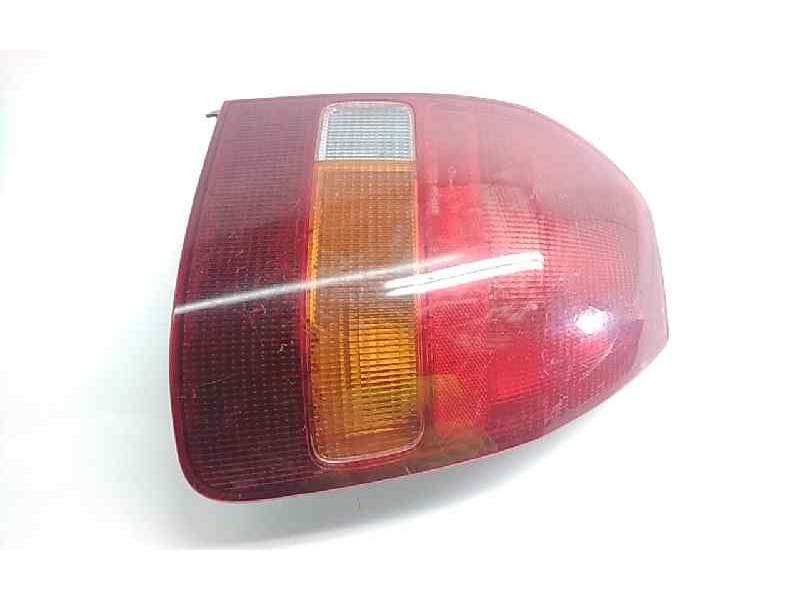 Recambio de piloto trasero derecho para honda civic aerodeck (mb/mc) referencia OEM IAM 0431262R  