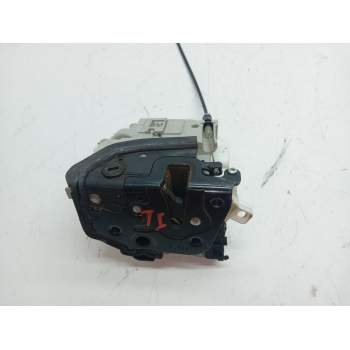 Recambio de cerradura puerta trasera izquierda para audi a1 (8xk) 1.0 tfsi referencia OEM IAM 8X0839015E  