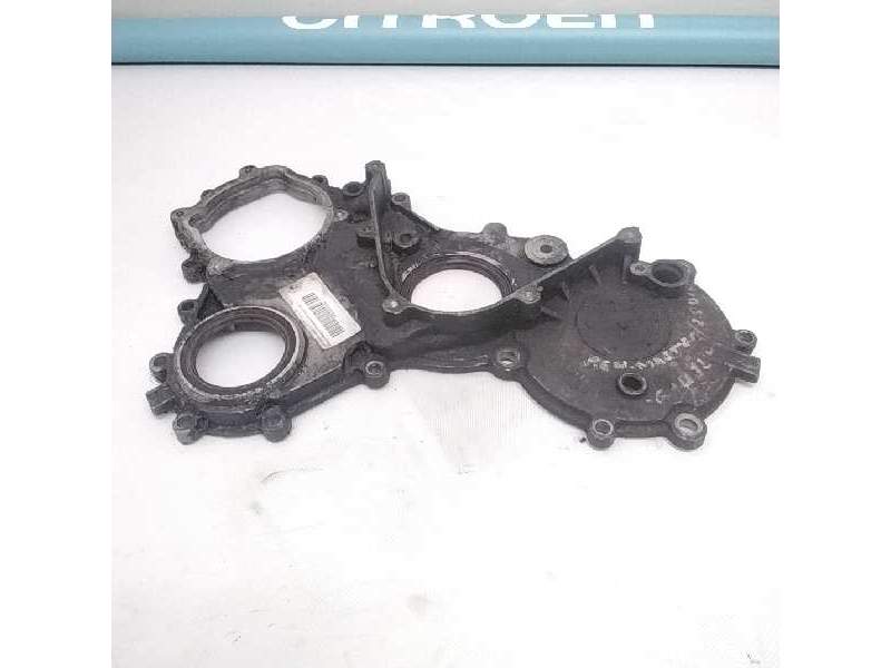 Recambio de tapa distribucion exterior para renault master desde ´98 referencia OEM IAM 8200018638  