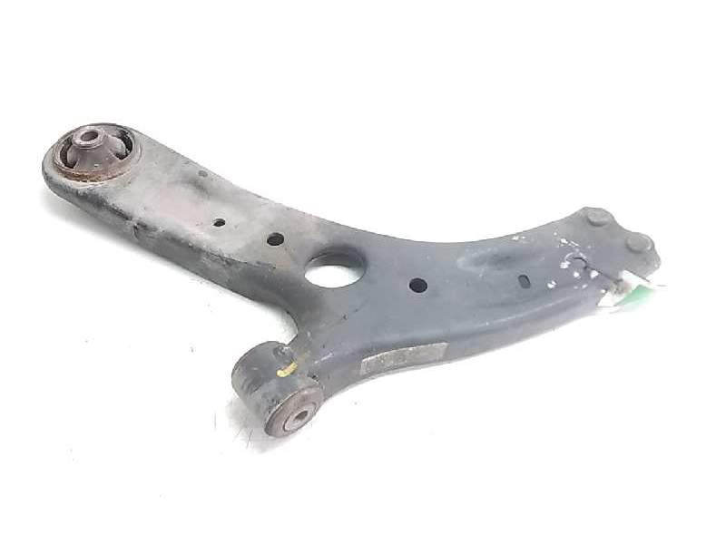 Recambio de brazo suspension inferior delantero derecho para hyundai i30 (gd) tecno referencia OEM IAM 54500A2600  