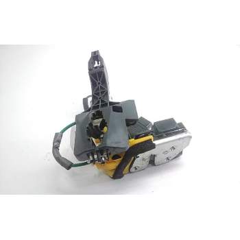 Recambio de cerradura puerta delantera derecha para hyundai i30 (gd) tecno referencia OEM IAM 81320A6010  