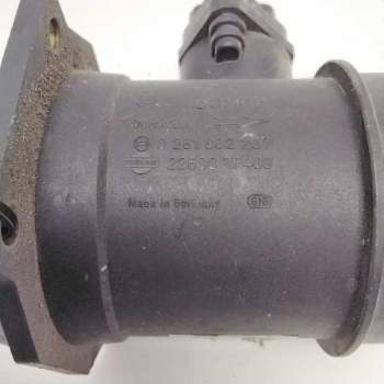 Recambio de caudalimetro para nissan primera berlina (p11) 2.0 16v cat referencia OEM IAM 0281002207  