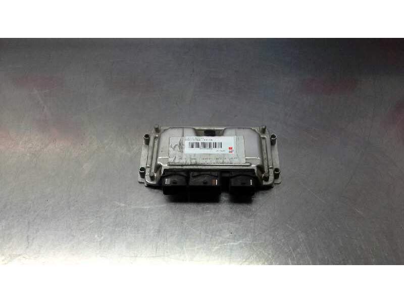 Recambio de centralita motor uce para peugeot 307 (s1) xr referencia OEM IAM 0261206943 9638765680 9645733380