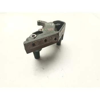 Recambio de soporte motor derecho inferior para dodge avenger referencia OEM IAM 05105588AD  