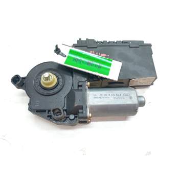 Recambio de motor elevalunas delantero izquierdo para volkswagen touareg (7la) tdi v10 referencia OEM IAM 3D1959793B  