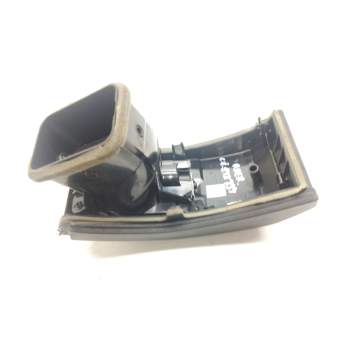 Recambio de aireador derecho para land rover discovery 5 referencia OEM IAM 07580005  