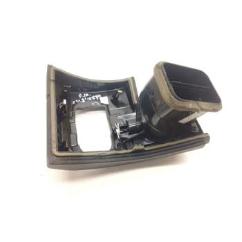 Recambio de aireador izquierdo para land rover discovery 5 referencia OEM IAM AH2201454D  