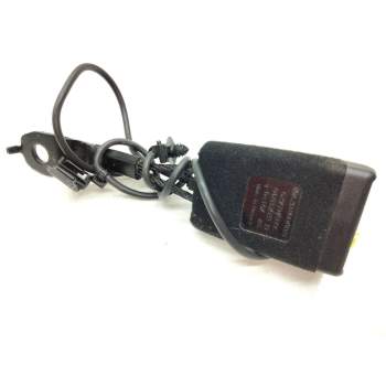 ENGANCHE DELANTERO DERECHO A2138600169 