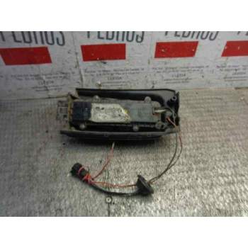 Recambio de piloto trasero izquierdo para chrysler voyager (es) 2.5 td se referencia OEM IAM 05262315  