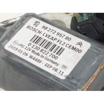 Recambio de elevalunas delantero derecho para citroën c4 cactus referencia OEM IAM 9827295780  