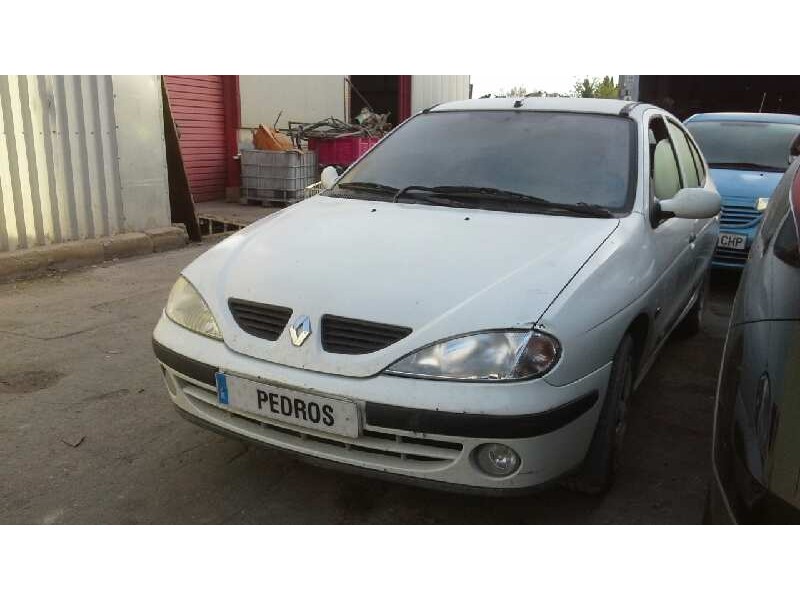renault megane i fase 2 berlina (ba0) del año 2001