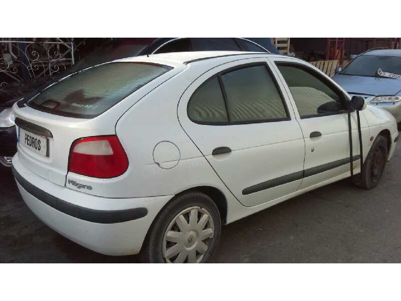 renault megane i fase 2 berlina (ba0) del año 2001
