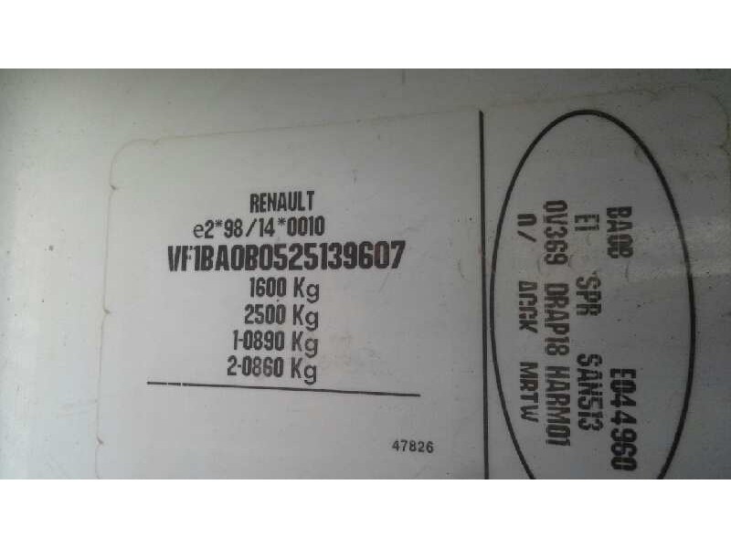 renault megane i fase 2 berlina (ba0) del año 2001