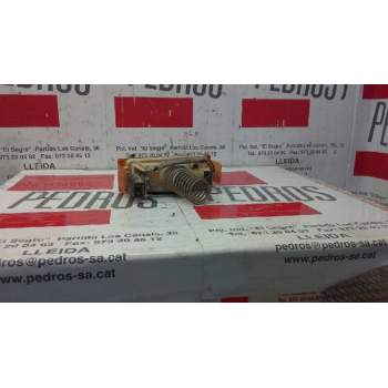 Recambio de piloto delantero derecho para renault rapid/express (f40) 1.4 referencia OEM IAM   