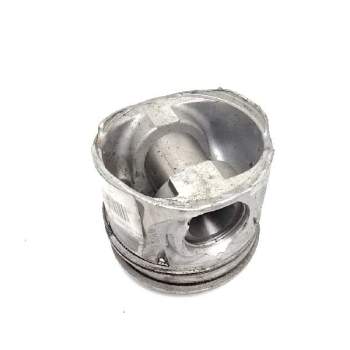 Recambio de piston para renault trafic caja cerrada (ab 4.01) referencia OEM IAM   