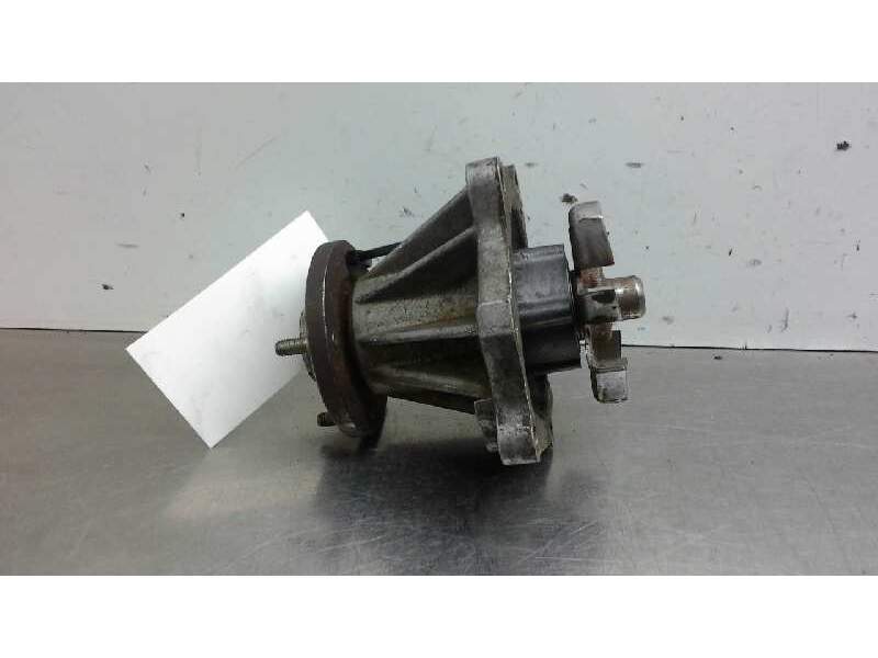 Recambio de bomba agua para nissan patrol (k/w260) 2.8 diesel referencia OEM IAM 8M11  37628