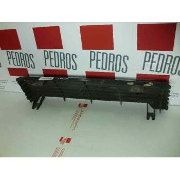 Recambio de rejilla delantera para » otros... premium 370 26 g 6x2 referencia OEM IAM   3776