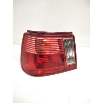 Recambio de piloto trasero izquierdo para seat ibiza (6k1) 1.4 referencia OEM IAM 6K6945095J 6K6945257C 