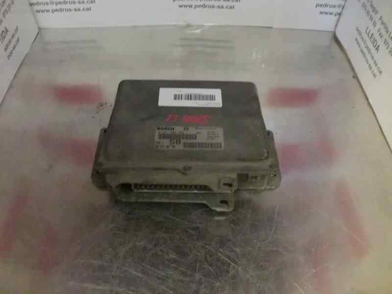 Recambio de centralita motor uce para citroën saxo 1.1 referencia OEM IAM 0261204788 9631528780 26FM0513