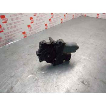 Recambio de motor elevalunas delantero derecho para audi a4 berlina (b5) 1.9 tdi referencia OEM IAM   
