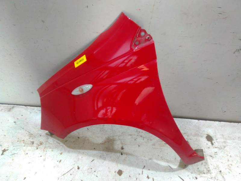 Recambio de aleta delantera izquierda para toyota yaris (_p1_) 1.3 (scp12_, scp13_) referencia OEM IAM 538120D010  
