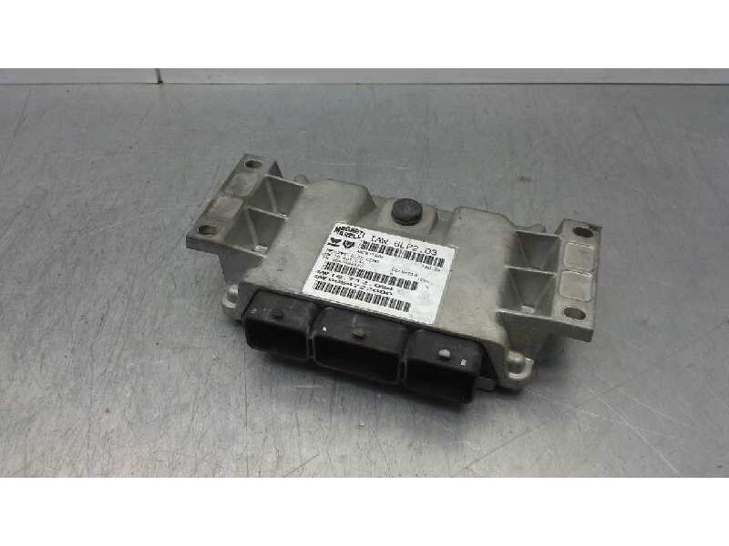 Recambio de centralita motor uce para peugeot 206 berlina xs clim referencia OEM IAM 9654722680 IAW6LP203 16712054