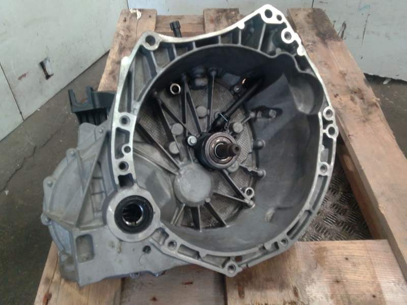 Recambio de caja cambios para renault kadjar (ha_, hl_) 1.6 tce 165 referencia OEM IAM 320103479R  