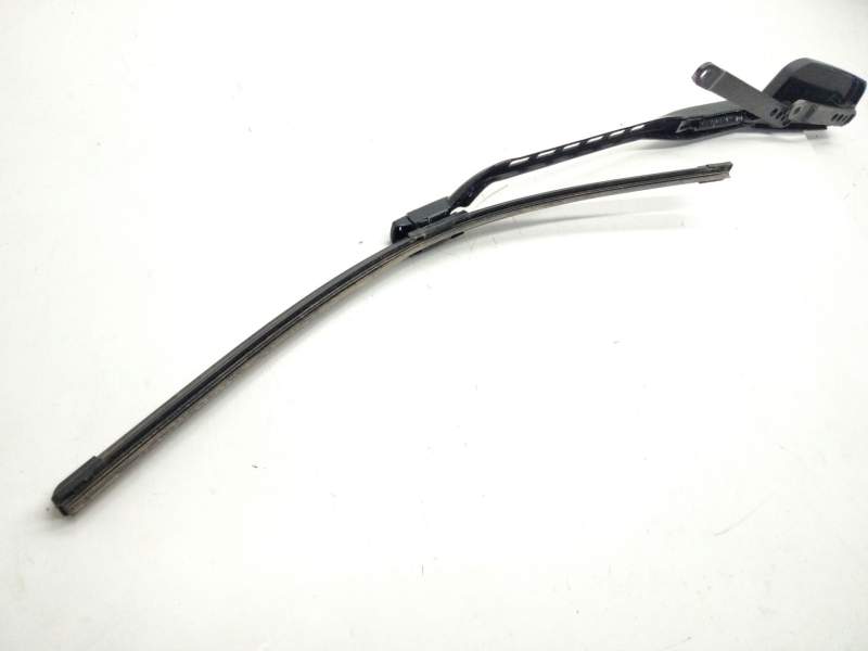 Recambio de brazo limpia delantero derecho para mercedes-benz clase m (w166) referencia OEM IAM 24028059  