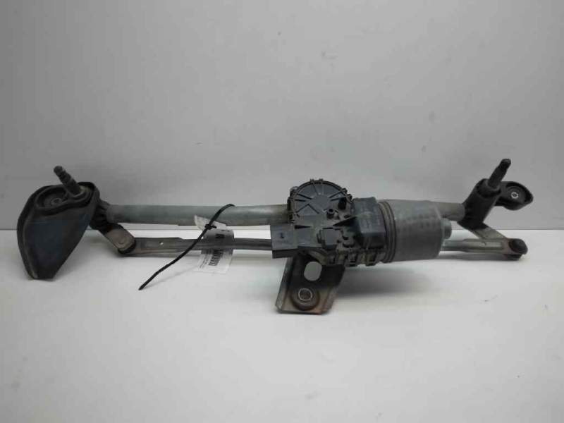 Recambio de motor limpia delantero para opel astra gtc referencia OEM IAM 397020632  