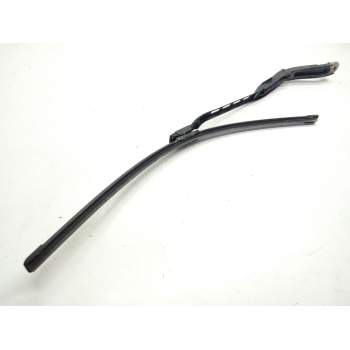 Recambio de brazo limpia delantero izquierdo para mercedes-benz clase m (w166) referencia OEM IAM 24028055  