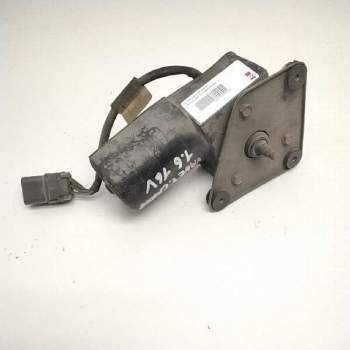 Recambio de motor limpia delantero para nissan vanette cargo referencia OEM IAM 9390332212  43302