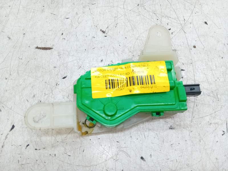 Recambio de motor cierre tapa combustible para kia ceed (cd) 1.6 crdi 136 referencia OEM IAM 81550G3000  
