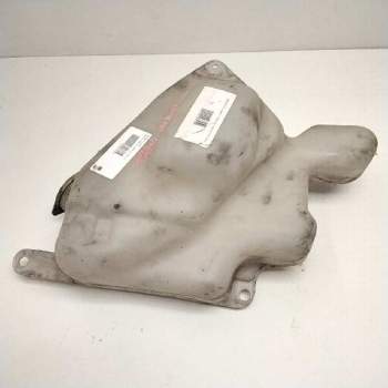 Recambio de deposito limpia para nissan vanette cargo referencia OEM IAM 289109C000  43305