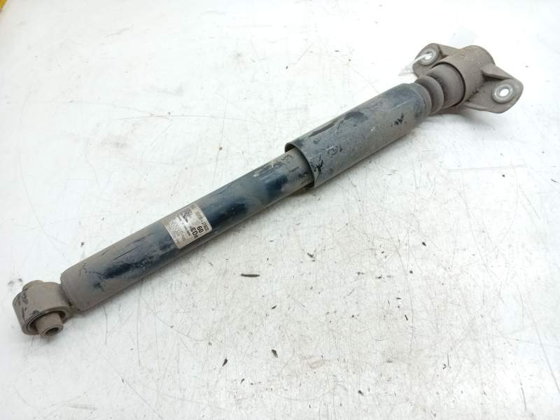 Recambio de amortiguador trasero izquierdo para kia ceed (cd) 1.6 crdi 136 referencia OEM IAM 55300J7AC0  