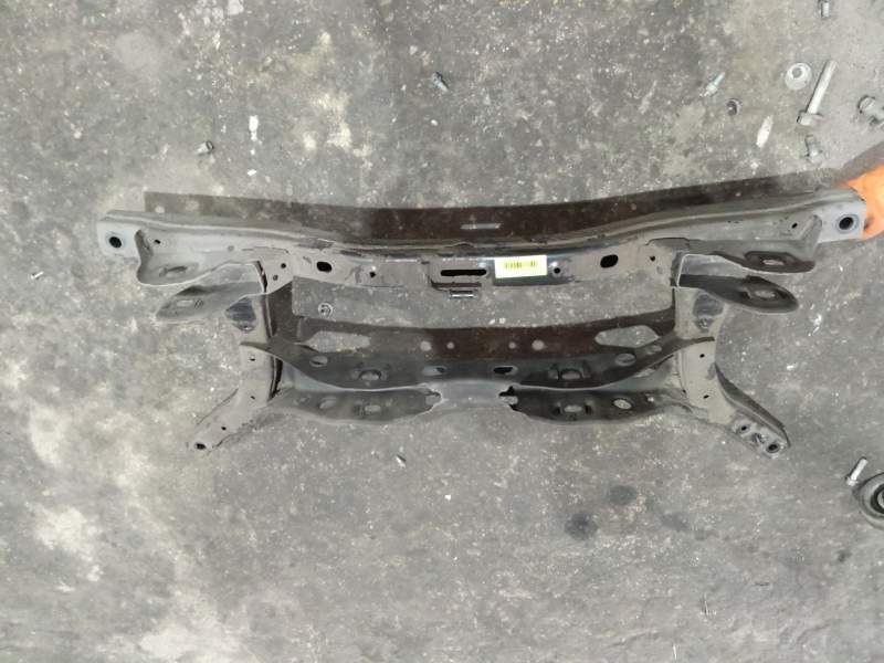 Recambio de subchasis trasero para kia ceed (cd) 1.6 crdi 136 referencia OEM IAM   