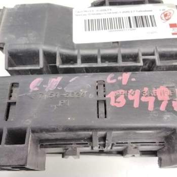 Recambio de caja fusibles para nissan terrano/terrano.ii (r20) 2.7 turbodiesel referencia OEM IAM 71543024  