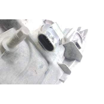 Recambio de faro antiniebla derecho para peugeot 407 sw st confort referencia OEM IAM   