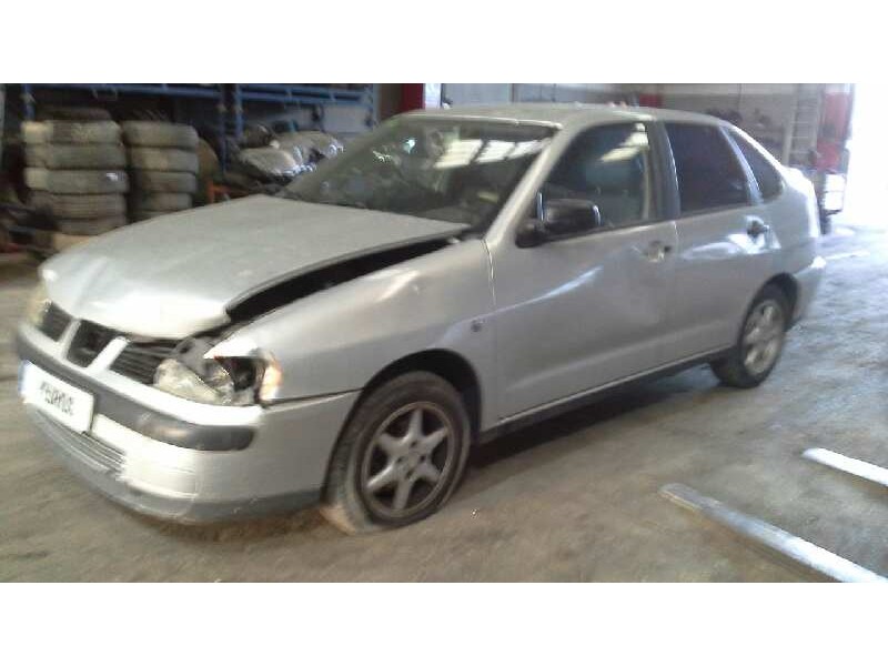 seat cordoba berlina (6k2) del año 2000